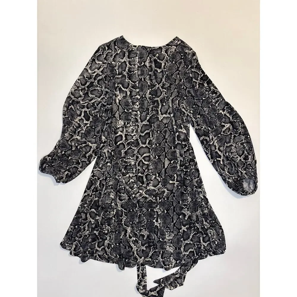 Show Me Your Mumu Midi Dress Women’s Sz Medium Snakeprint A-line Oversized - Picture 8 of 8